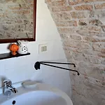 Converse Fra I Trulli 4* Alberobello